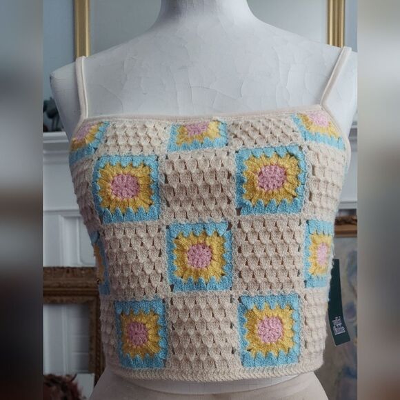 NWT Wild fable Crochet Crop Top Size S - Picture 2 of 8